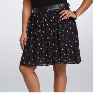 Torrid skirt with faux leather belt
